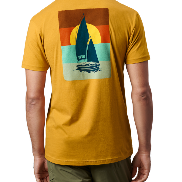 Antique Gold Yeti Sunset Sails Short Sleeve T-Shirt Short Sleeve T-Shirt | FVKSO-5017