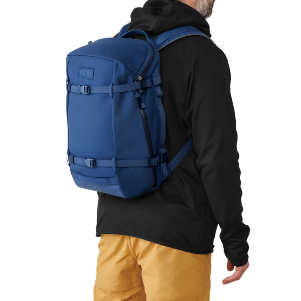 Harvest Red Yeti Crossroads 22L Backpack Backpacks | EKMSP-7652