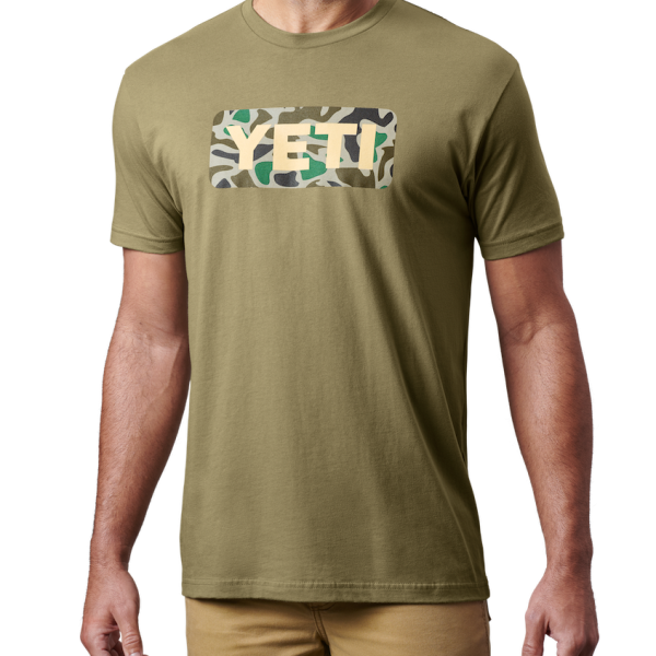 Military Green Yeti Logo Badge Duck Camo Short Sleeve T-Shirt Short Sleeve T-Shirt | DRXBW-5129