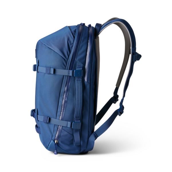 Navy Yeti Crossroads 27L Backpack Backpacks | AMUQP-1507