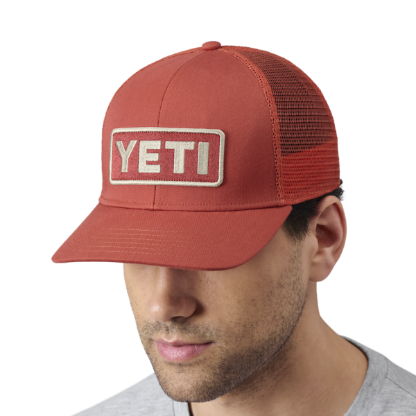 Rust Yeti Low-Pro Logo Badge Trucker Hat Hats | MZIBH-9812