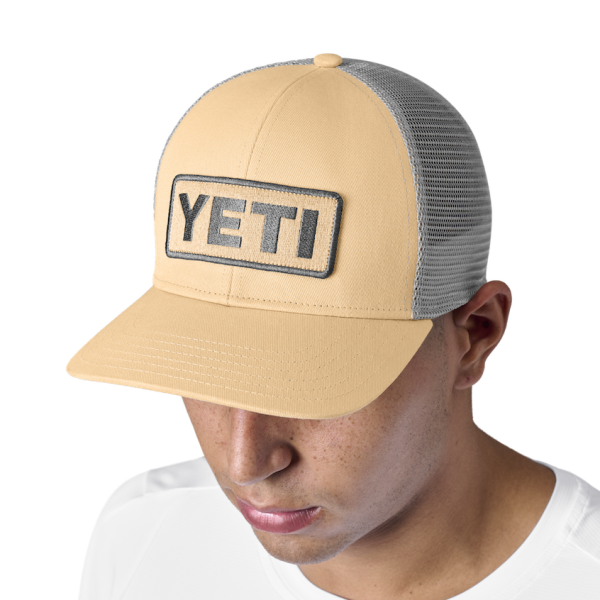 Salmon Yeti Logo Badge Trucker Hat Hats | DMFWY-1985